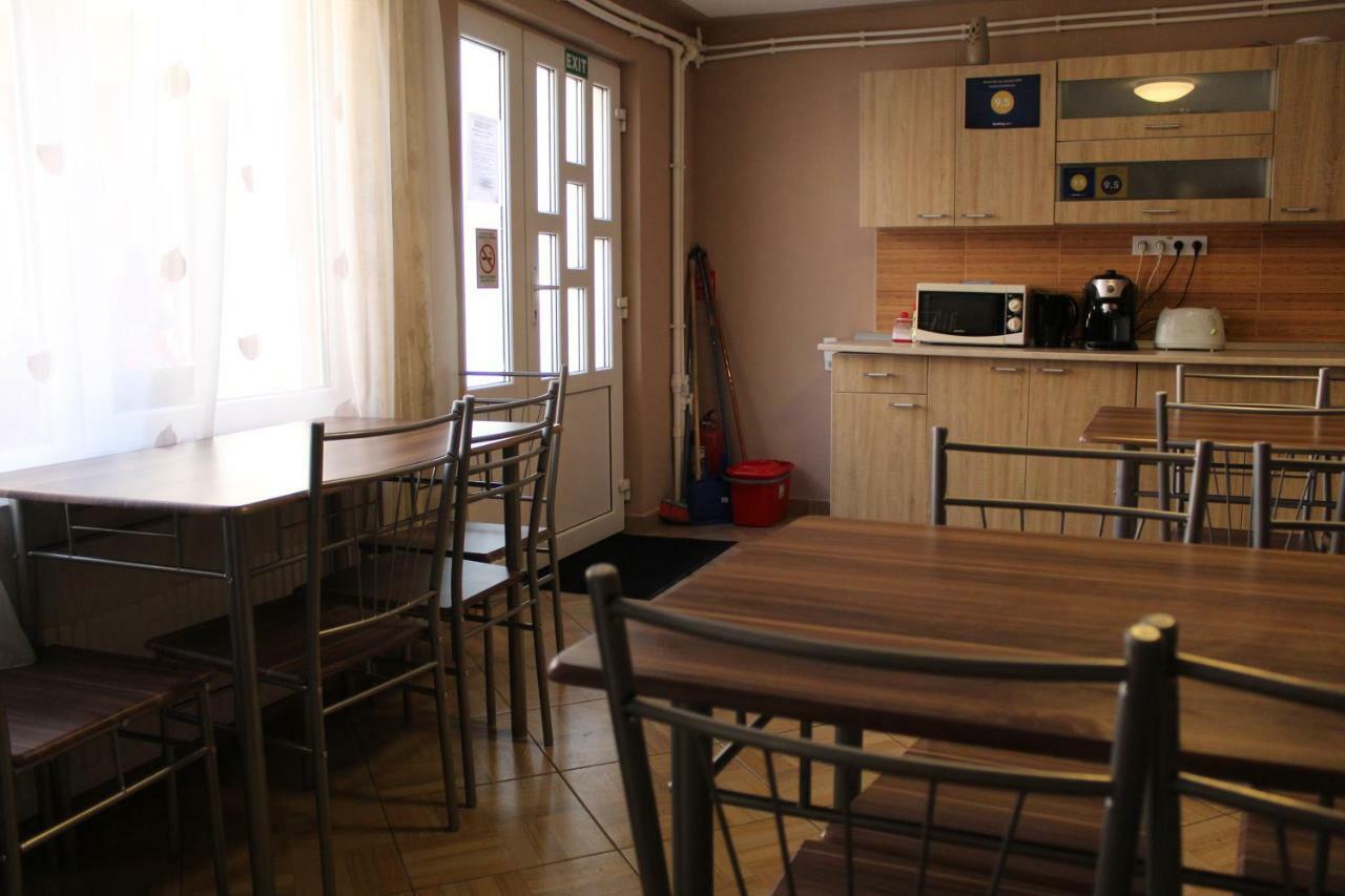 Kovacs Guesthouse Прайд Экстерьер фото